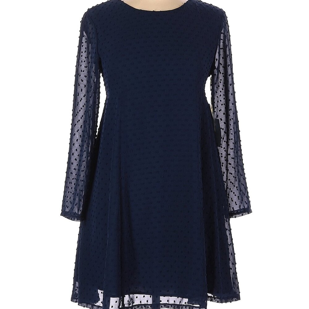 CeCe by Cynthia Steffe - Women's Casual Dress; Size 6